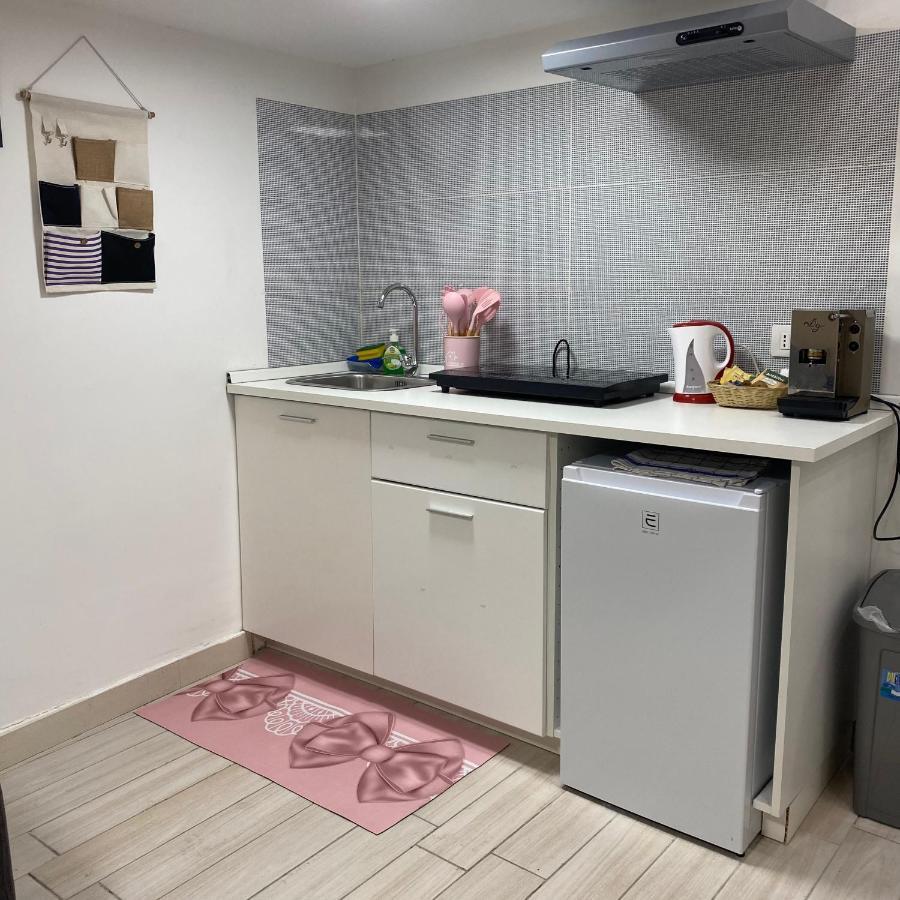 Casa Vacanza Rosa نابولي المظهر الخارجي الصورة