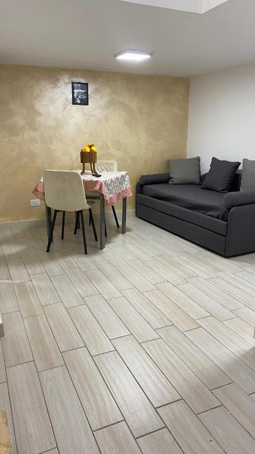 Casa Vacanza Rosa نابولي المظهر الخارجي الصورة