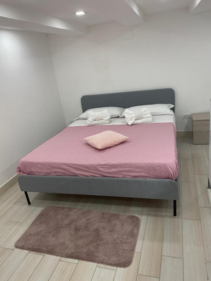Casa Vacanza Rosa نابولي المظهر الخارجي الصورة
