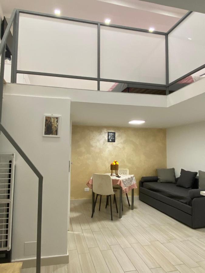 Casa Vacanza Rosa نابولي المظهر الخارجي الصورة